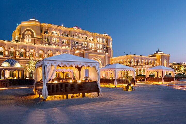 Abu Dhabi Private City Tour with Dining at Emirates Palace  - Photo 1 of 24